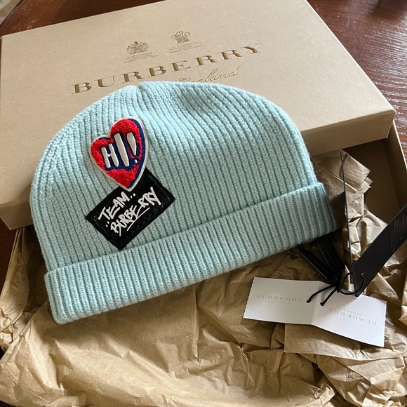 Burberry hat / NWT size L authentic - Picture 1 of 4